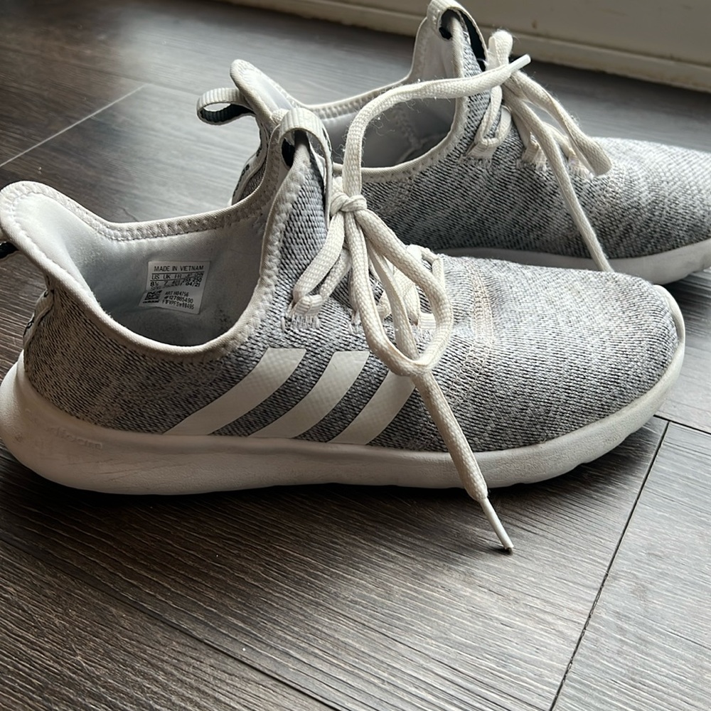 The Adidas CloudFoam Woman’s Sneaker